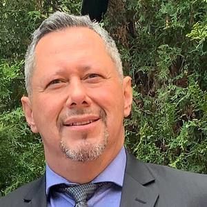 Meet your Posher, Eluid